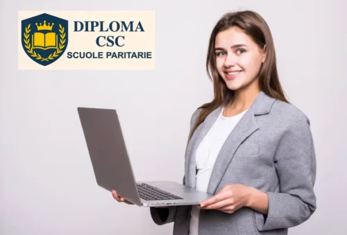 Studentessa con computer portatile durante un corso di liceo scientifico per recupero anni scolastici online